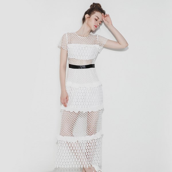 Самые красивые белые платья 2026: фото, идеи, новинки, тренды