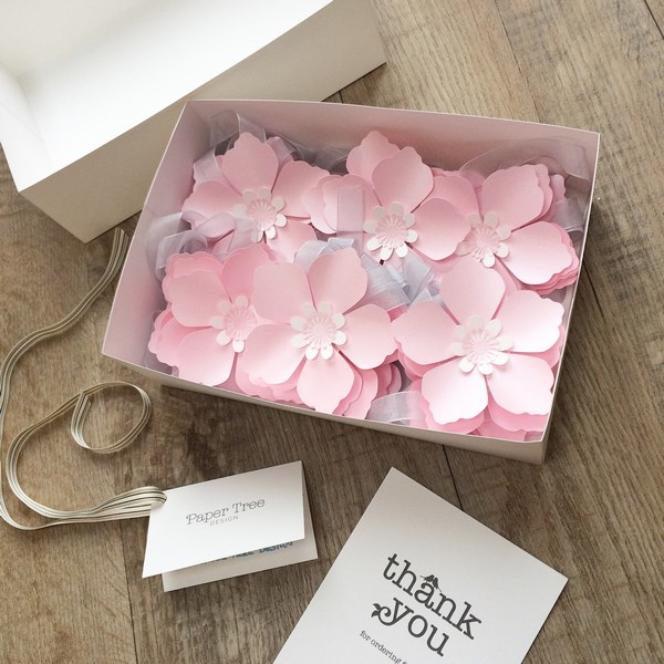 Красивые пригласительные на свадьбу 2026: фото, идеи, тренды