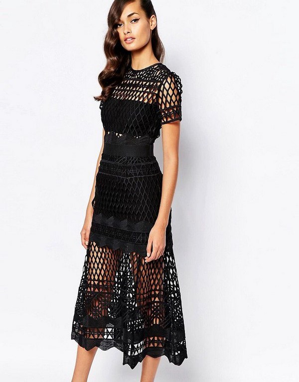 Лучшие черные платья 2026 года: фото, новинки, модные тенденции