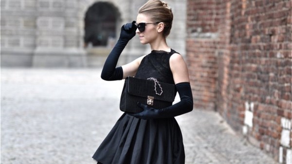 Лучшие черные платья 2026 года: фото, новинки, модные тенденции