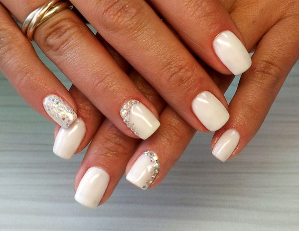 Красивый свадебный маникюр 2026 года: фото, идеи свадебного маникюра невесты