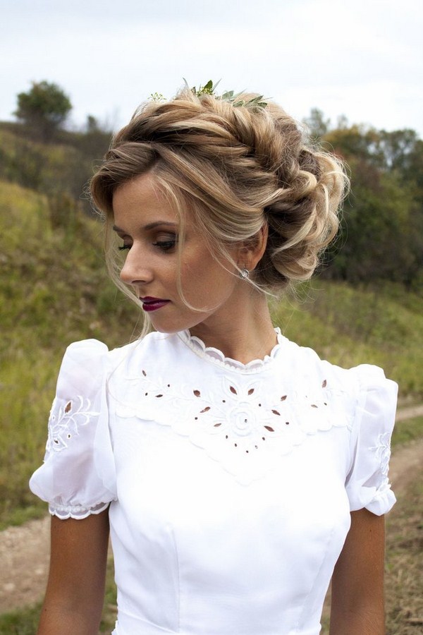 Изысканные прически с косами 2026 года: косы на разную длину волос — фото