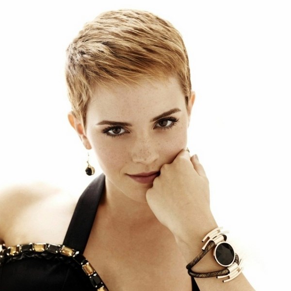 Стильные стрижки на короткие волосы 2026 года — фото