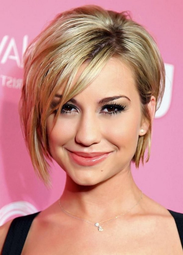 Стильные стрижки на короткие волосы 2026 года — фото