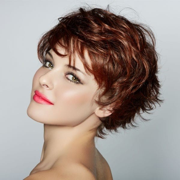 Стильные стрижки на короткие волосы 2026 года — фото