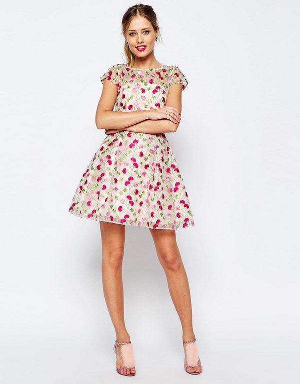 Красивые короткие платья 2026 года – фото, модные тенденции