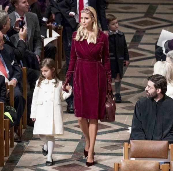 Икона стиля Иванка Трамп: фото, стиль одежды, лучшие образы