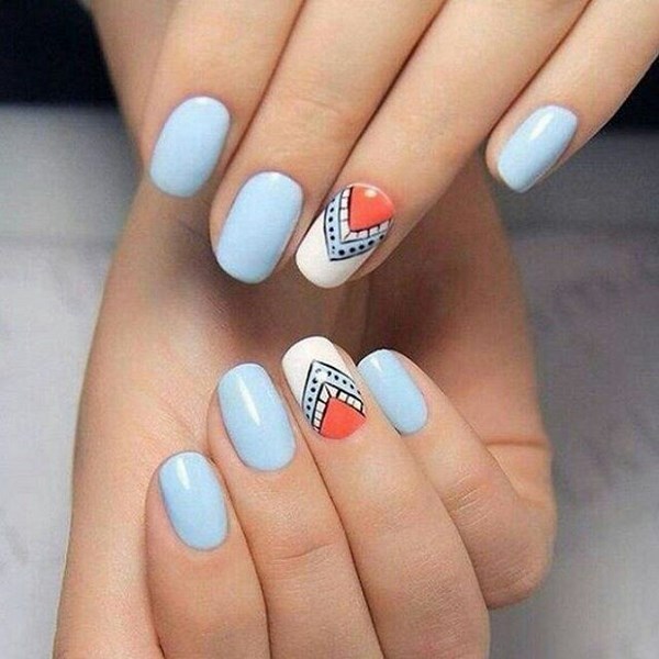 Красивый голубой маникюр 2026 — фото, дизайн, лучшие идеи голубого маникюра