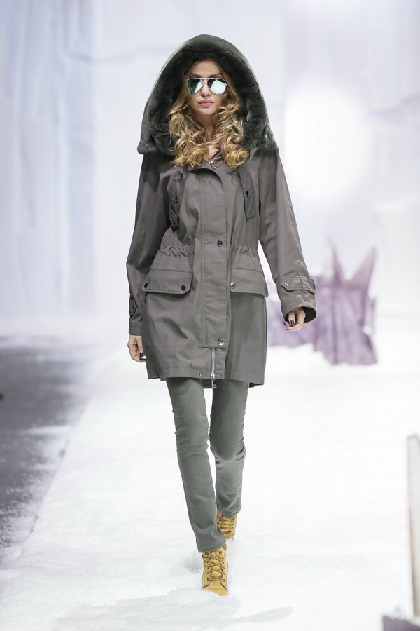 Модные куртки парки 2026 года: новинки, тенденции, модные образы — фото