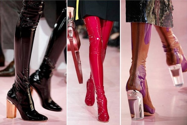 Модные сапоги 2026 года: лучшие модели сапог для женщин — фото