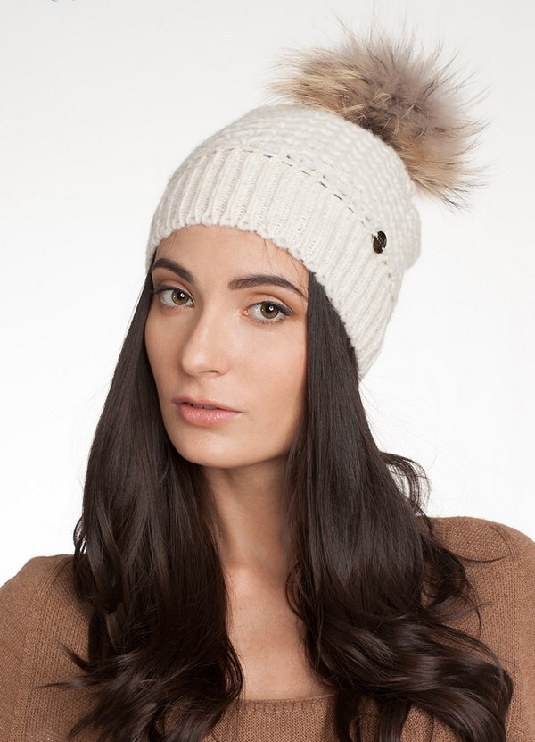 Модные шапки 2026-2027 для женщин – фото, модные модели шапок и тенденции