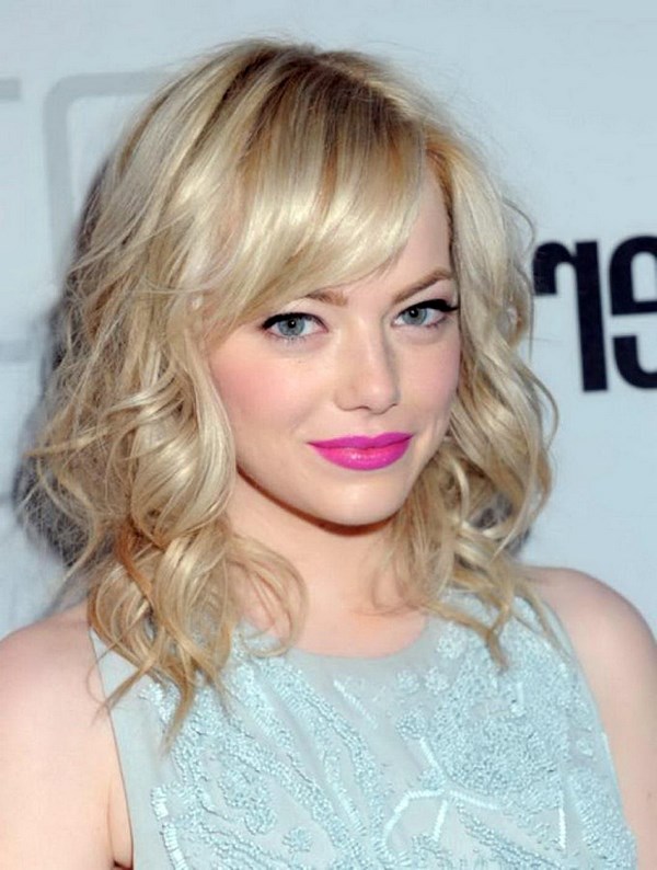 Стильные стрижки на средние волосы 2026 года: фото, новинки, идеи стрижки