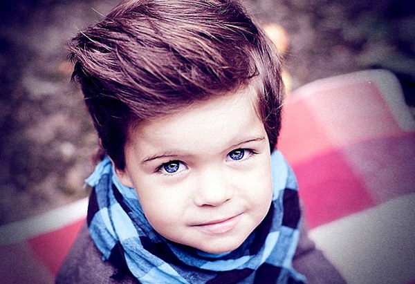 Ультрамодные стрижки для мальчиков 2026: фото, новинки, тренды