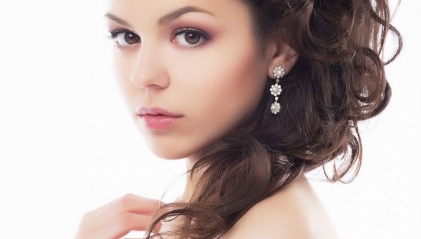 Красивый макияж на выпускной 2026 года: фото, идеи, лучшие тренды