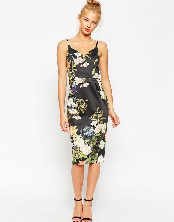 Красивые и элегантные платья футляр 2026 года: лучшие образы