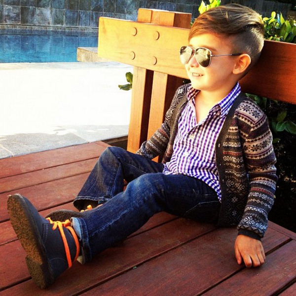 Ультрамодные стрижки для мальчиков 2026: фото, новинки, тренды