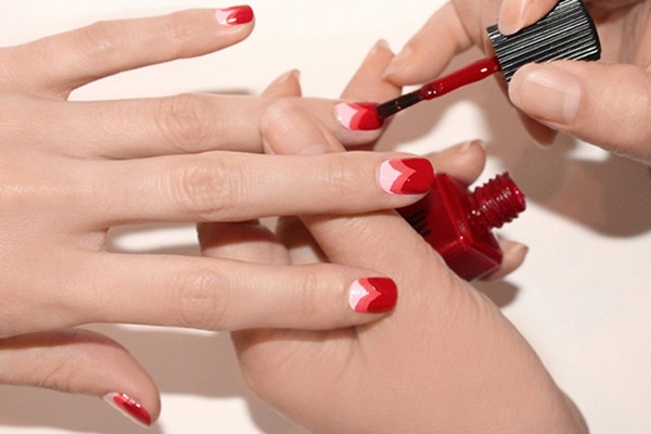 Лучшие идеи французского маникюра 2026 года: фото, новинки, тренды