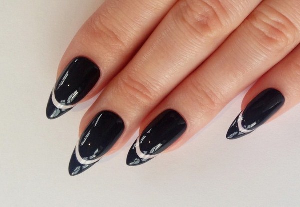 Лучшие идеи французского маникюра 2026 года: фото, новинки, тренды