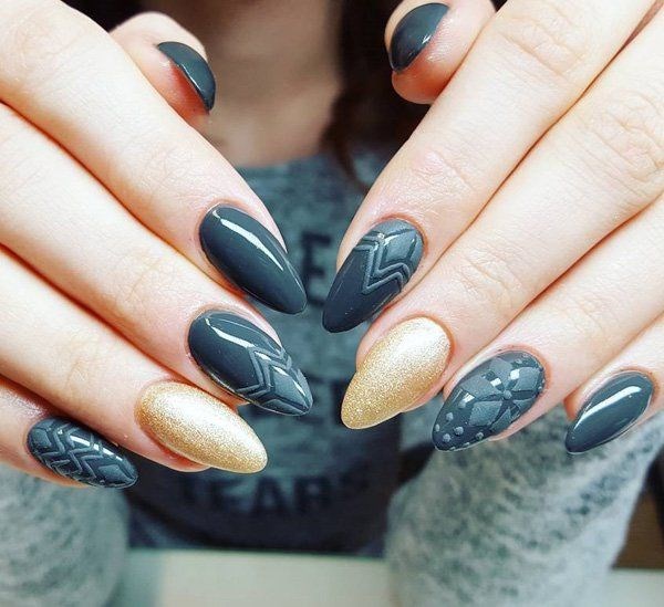 Красивый маникюр на острые ногти 2026: фото, идеи, новинки