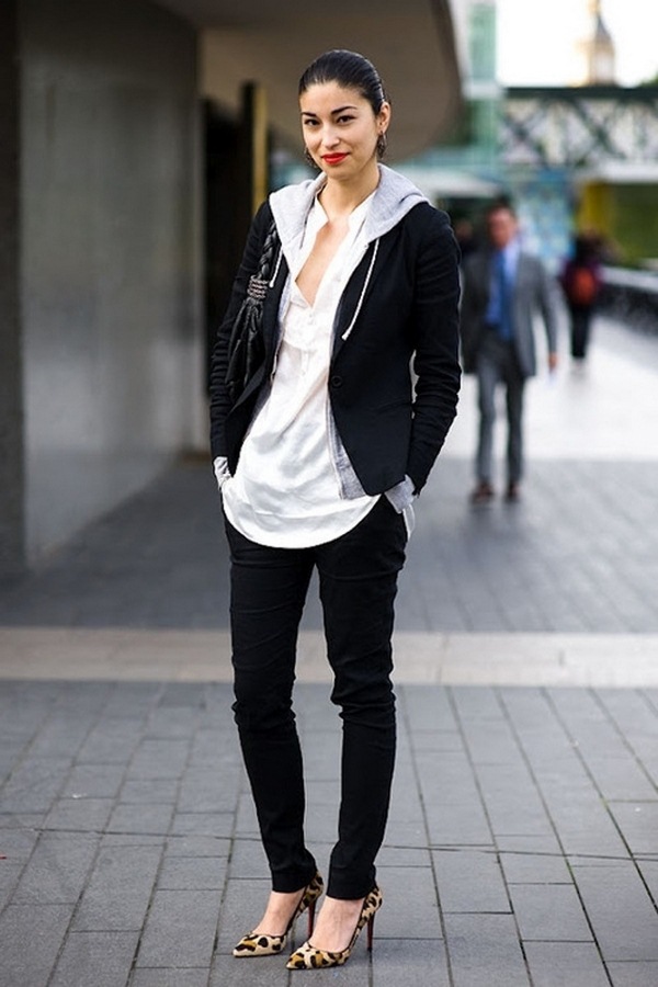 Стильные и модные толстовки 2026 года для женщин: модели, новинки, тренды — фото