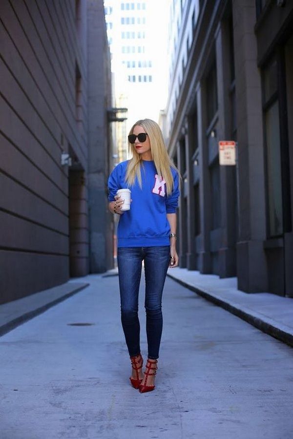 Стильные и модные толстовки 2026 года для женщин: модели, новинки, тренды — фото