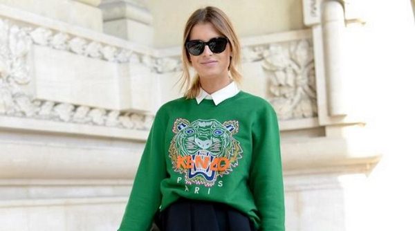 Стильные и модные толстовки 2026 года для женщин: модели, новинки, тренды — фото