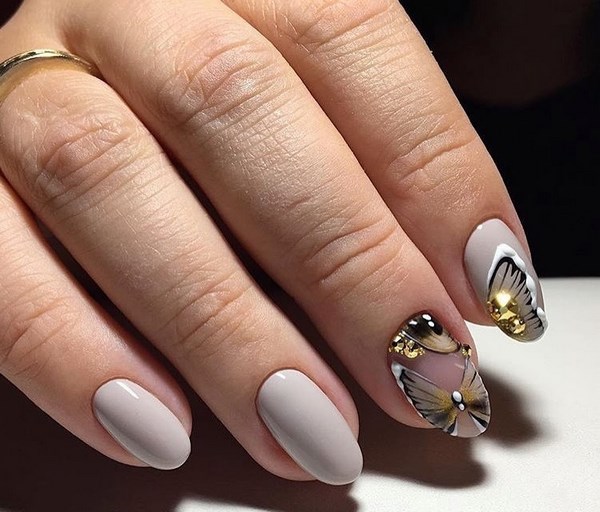 Стильный серый маникюр 2026 года: лучшие сочетания оттенков, модные тренды и красивые примеры – фото