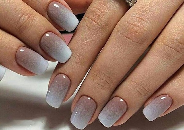 Стильный серый маникюр 2026 года: лучшие сочетания оттенков, модные тренды и красивые примеры – фото