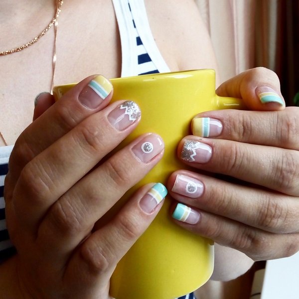 Удивительный «голый» маникюр в стиле «negative space» 2026: лучшие идеи, новинки, фото