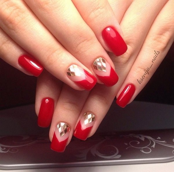 Удивительный «голый» маникюр в стиле «negative space» 2026: лучшие идеи, новинки, фото