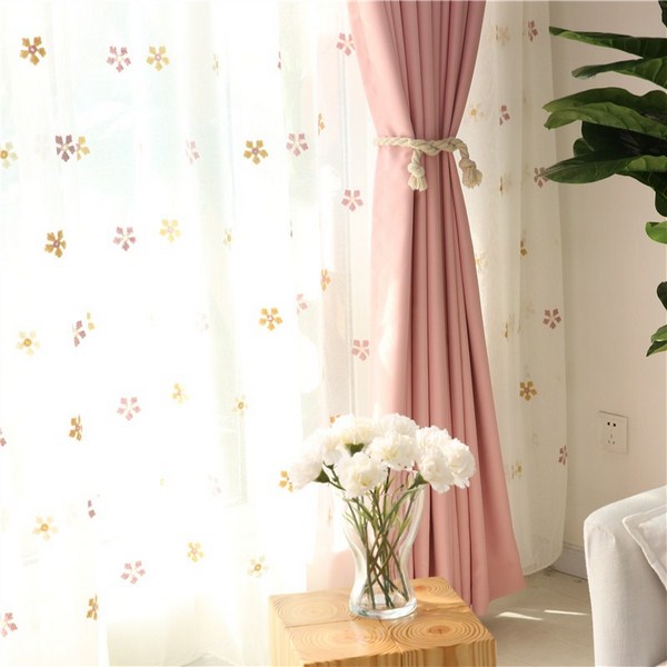 Красивые и модные шторы 2026 года в разных стилях: фото, идеи, тенденции