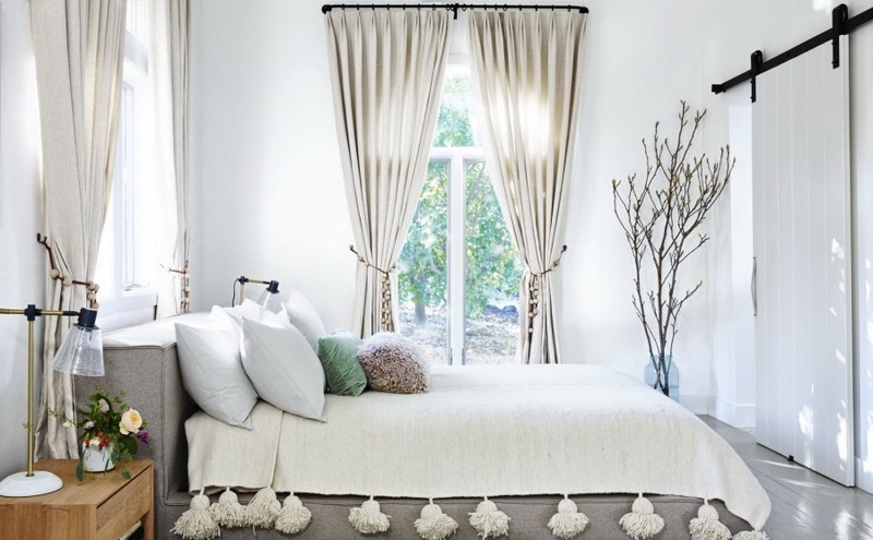 Красивые и модные шторы 2026 года в разных стилях: фото, идеи, тенденции