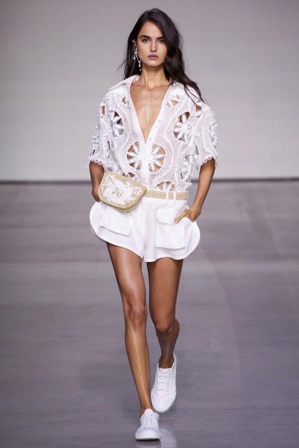 Привлекательные луки с шортами: модные шорты в летнем сезоне 2026 года