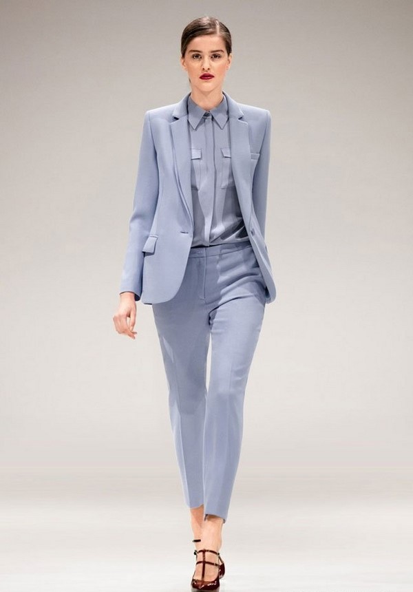 Элегантные деловые луки 2026: офисная мода для истинных леди