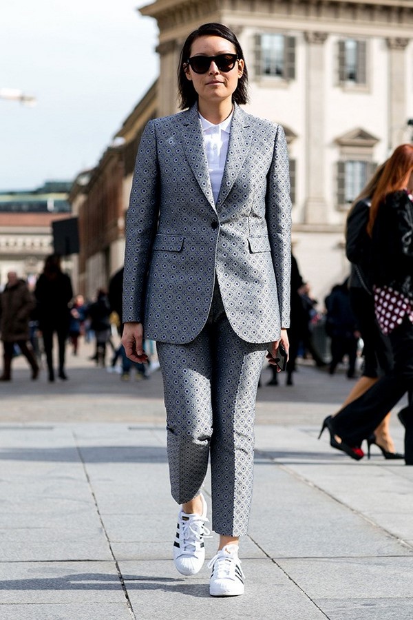 Элегантные деловые луки 2026: офисная мода для истинных леди