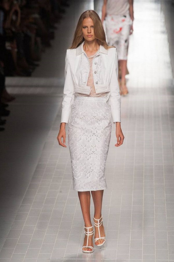 Элегантные деловые луки 2026: офисная мода для истинных леди