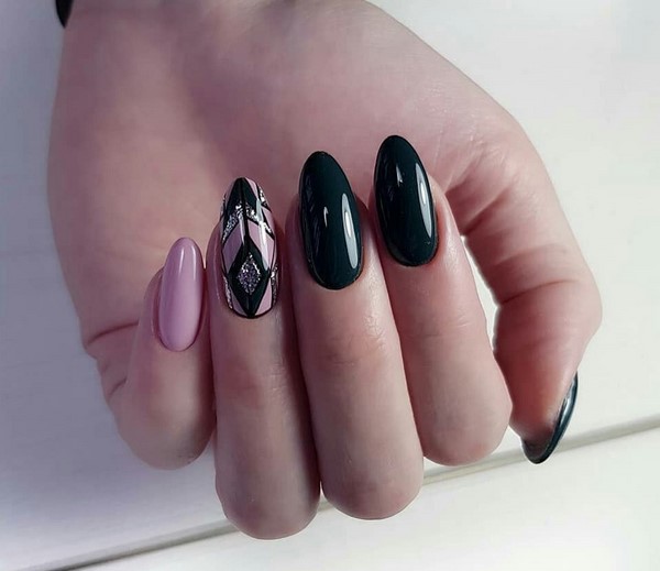 Удивительный темный маникюр 2026 года для истинных леди