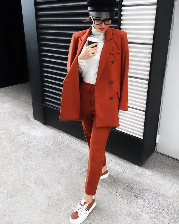 Лучшие осенние луки 2026 года: фото идеи образов на осень