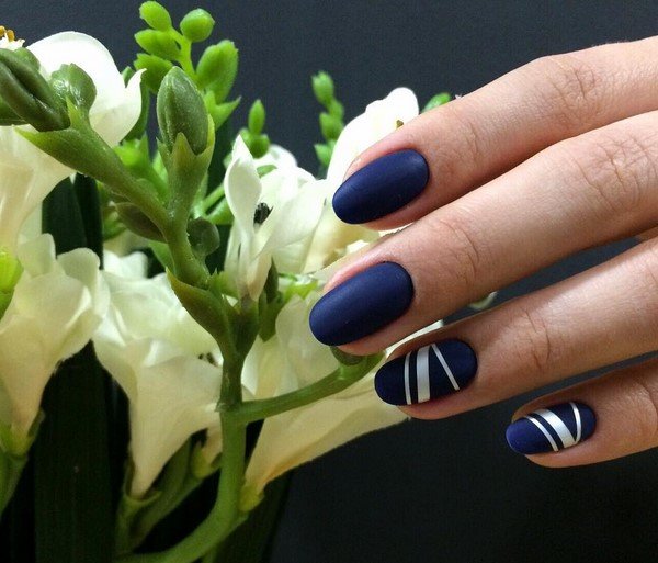 Топовые новинки маникюра на осень 2026: интересные фото-новинки нейл-арта