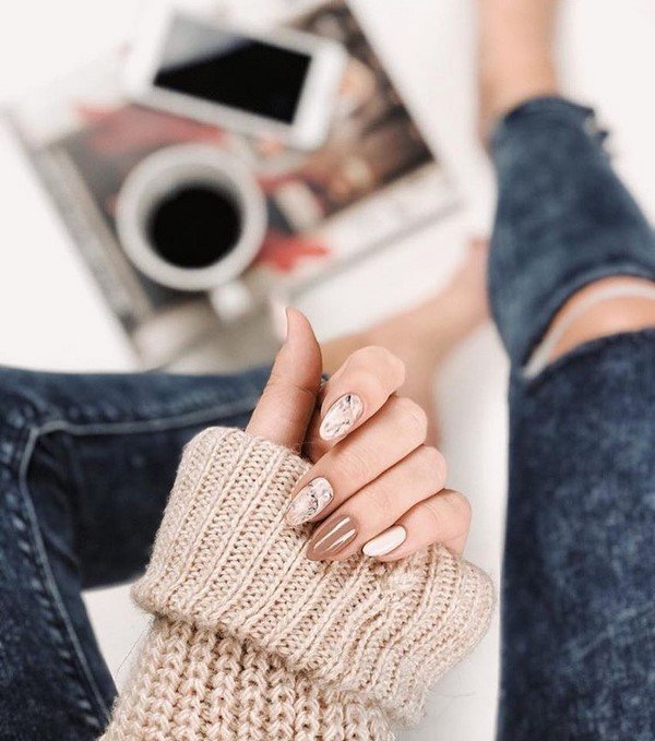 Топовые новинки маникюра на осень 2026: интересные фото-новинки нейл-арта