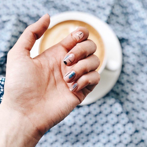 Топовые новинки маникюра на осень 2026: интересные фото-новинки нейл-арта