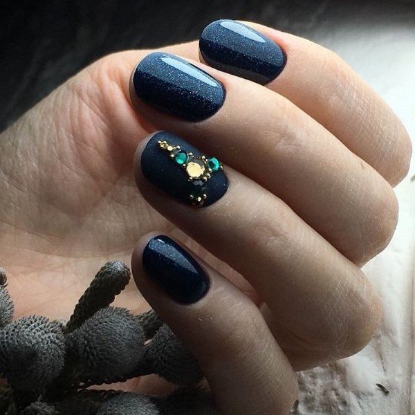 Топовые новинки маникюра на осень 2026: интересные фото-новинки нейл-арта