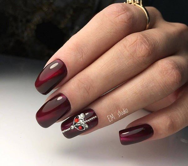 Топовые новинки маникюра на осень 2026: интересные фото-новинки нейл-арта