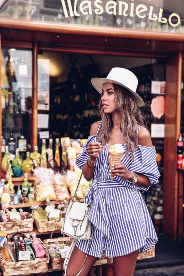Модный летний тренд 2026: эффектные платья в полоску