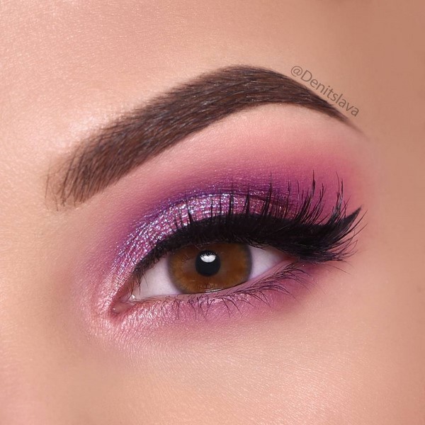 Топовые идеи новогоднего макияжа 2027: фото