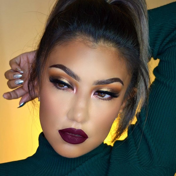 Топовые идеи новогоднего макияжа 2027: фото