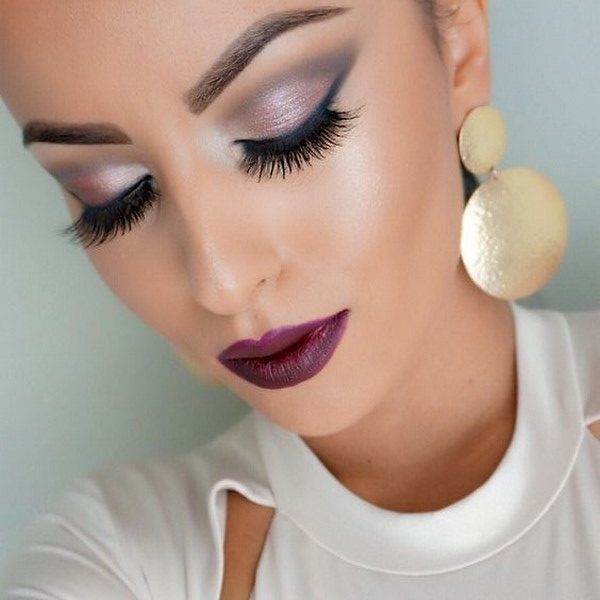 Топовые идеи новогоднего макияжа 2027: фото