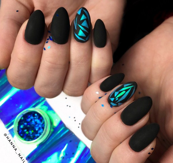 Прелестный дизайн ногтей «битое стекло» 2026 года: фото-новинки