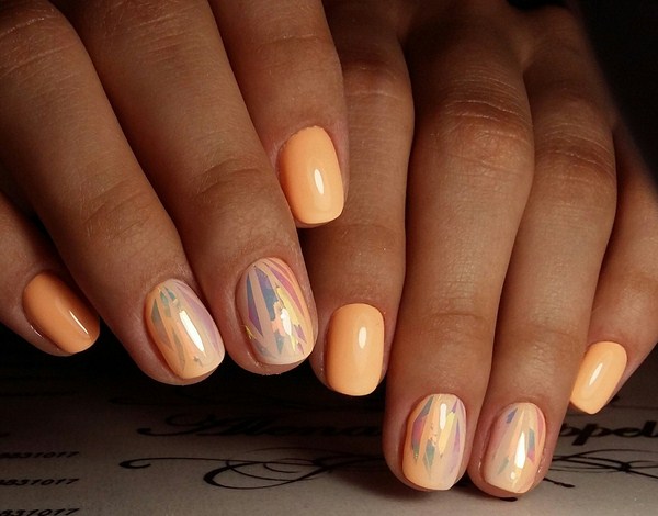 Прелестный дизайн ногтей «битое стекло» 2026 года: фото-новинки