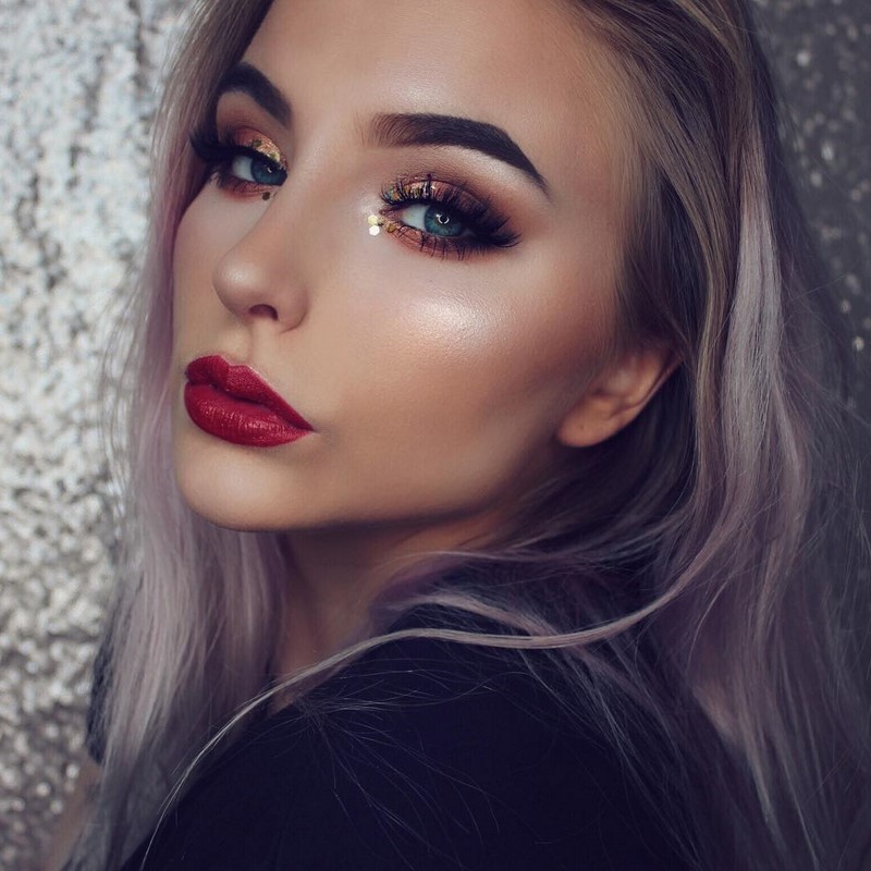 Изумительные варианты прически на вечер: фото-новинки вечерней прически 2026 года